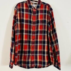 Gap Men's standard Fit - Plaid Flannel  Long Sleeve 100% Cotton Size Medium